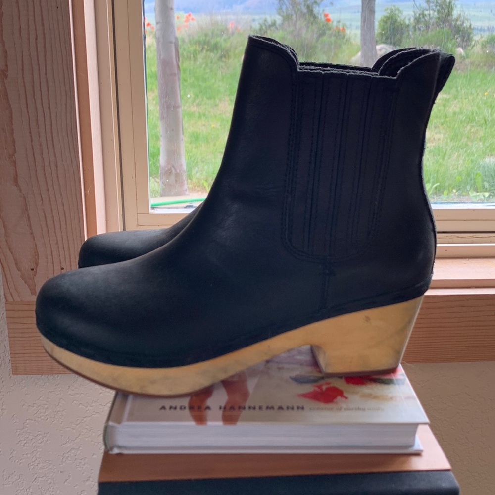 Frye Odessa Clogs